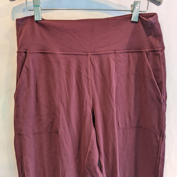 Lululemon Align Joggers size 10 in EUC - Picture 7 of 13